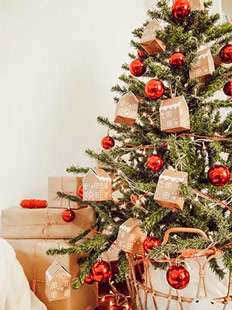 Christmas tree at Yuma Pre-School